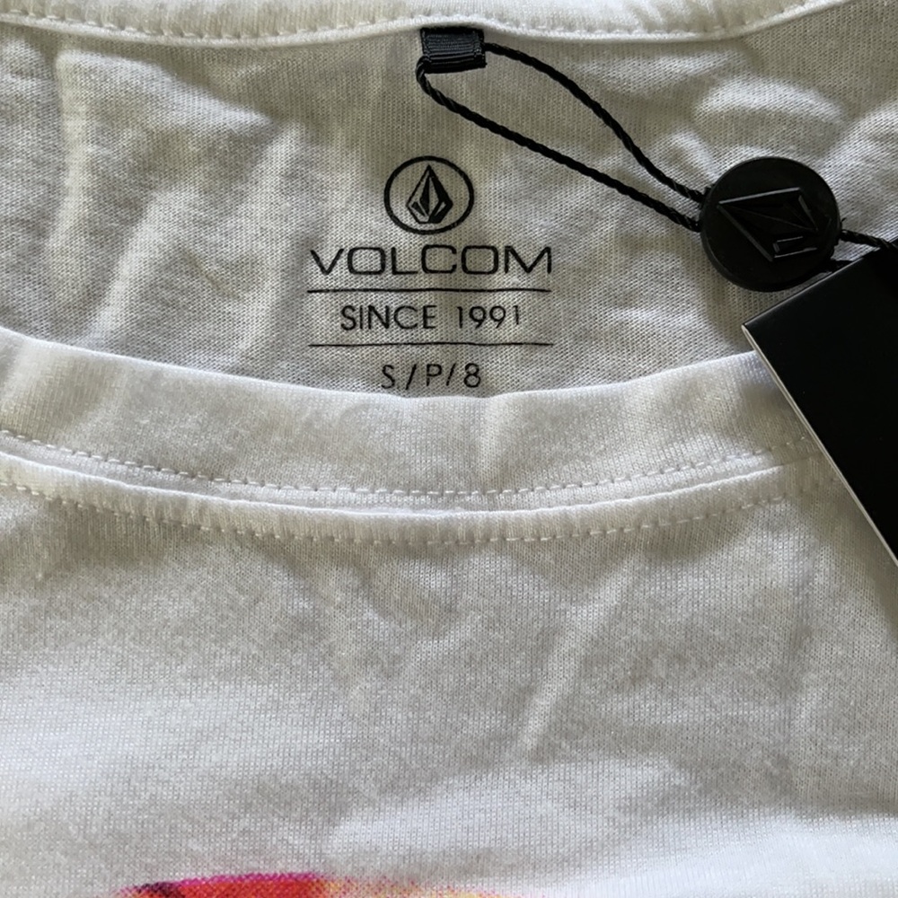 Volcom T-Shirt - Picture 2 of 4